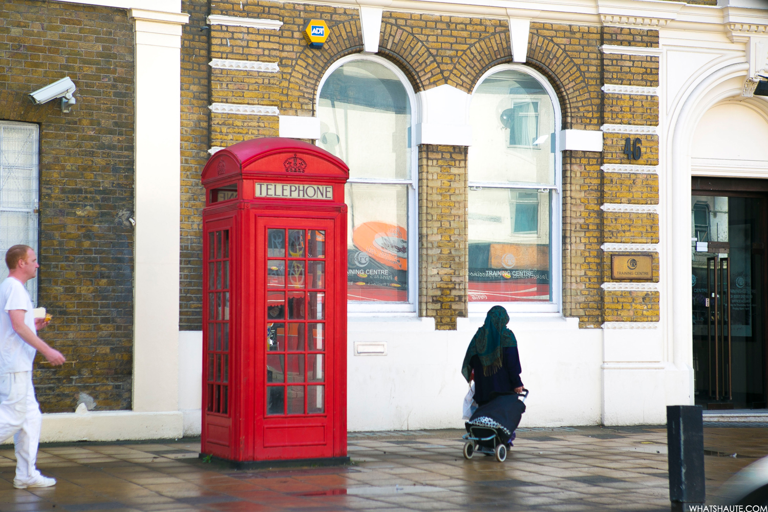 Red telephone booth - London, England, What's Haute in the World