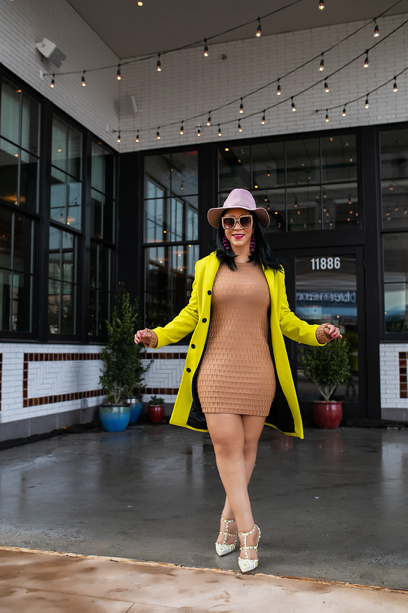 What's Haute, What I'm Wearing, Oversized Sunglasses for Women Square Thick Frame Bling Rhinestone Shades, Gap wool fedora, MSGM coat, H&M dress, Valentino Rockstud printed heels, Kate Spade crossbody bag, Outfit of the day, Neon trend, Neon and Neutrals