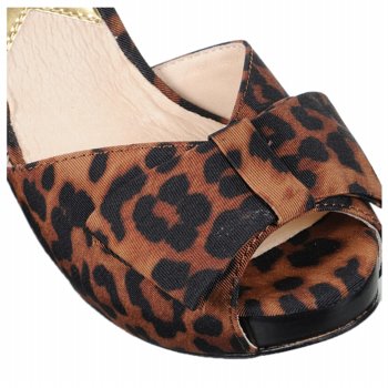 MICHAEL Michael Kors Nadia leopard print Ankle-Wrap Sandal toe