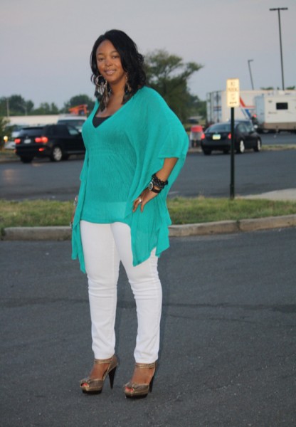 My-style-Twelfth-Street-by-Cynthia-Vincent-batwing-style-tunic-top-white-James-Jeans-Max-Studio-platforms-peacock-feather-earrings-1