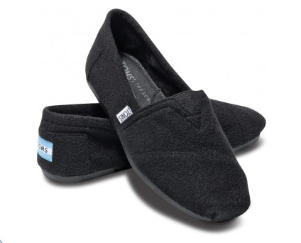 Toms Shoes Retailers on Suede Insole The Shoes Retail For   140 And With Each Pair Sold