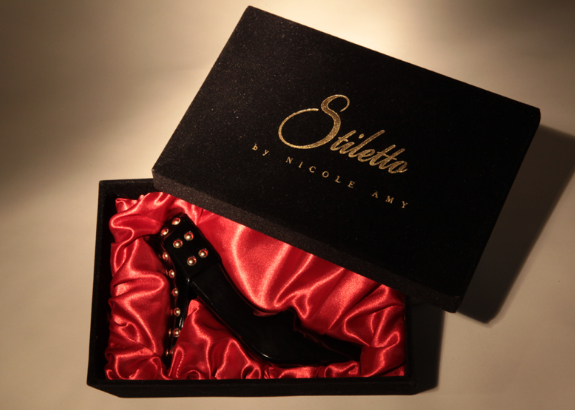 Stiletto-fragrance-by-Nicole-Amy-box