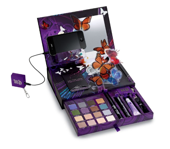 Urban Decay Book of Shadows Vol. IV - What's Haute 30 Days of Holiday Gifts