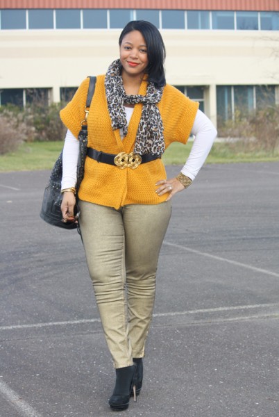 Versace sunglasses yellow sweater H&M leopard scarf gold Zara jeans Charles David pumps Cleobella bag Kenneth Jay Lane belt Ben Amun link necklace 3