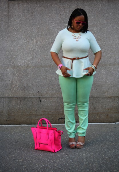 My style - mint H&M peplum top BDG jeans flouro pink Celine Luggage Tote pink sunglasses Vince Camuto sandals 1