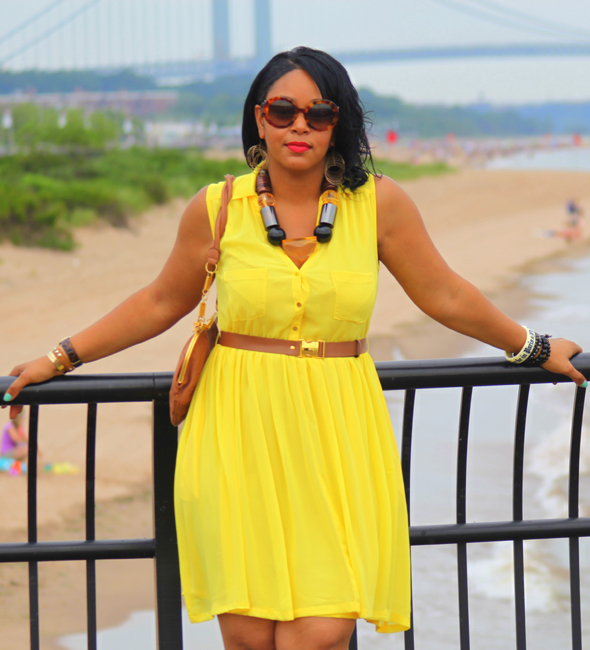 My style: yellow H&M dress & chunky resin necklace, Bottega Veneta three-tone leather sandals, Galliano Tan Leather Heart Shoulder Bag