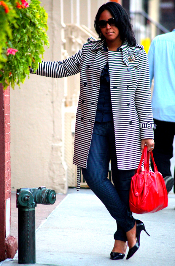 My style: LOFT Corded Dobby Striped Trench coat, striped ruffle front blouse, Jolt Reversible Houndstooth-Print Skinny Jeans, Marc by Marc Jacobs Special Salma satchel, Zara court shoes, ASOS Lion Head Chunky Link Necklace, Badgley Mischka Brooch