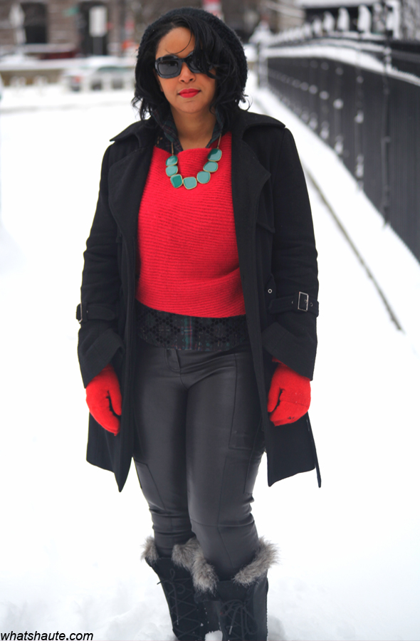 My style: Snow day (lia sophia jewelry + Free People sweater + Tory Burch leather cargo leggings)