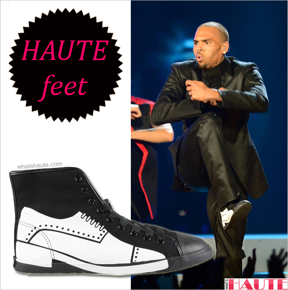 Haute feet: Chris Brown in Be&D Men's Wingtip Sneaker