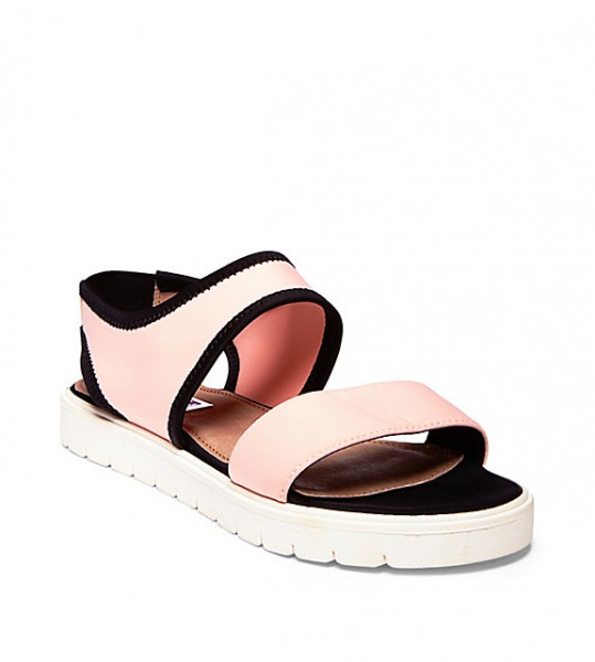 Steve Madden Iggy Azalea Pressin pink