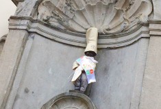 Mannekin Pis - Brussels, Belgium - What's Haute in the World