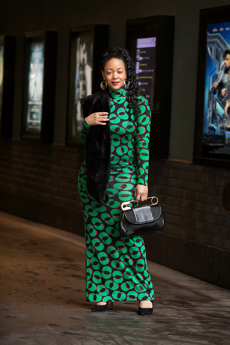 What I'm Wearing to see Black Panther: DvF print Floor-Length Fitted Dress with turtleneck, BCBGeneration Pailie Pumps, Bodhi Safety Pin clutch, Zara faux fur scarf, going to Wakanda fashion and style