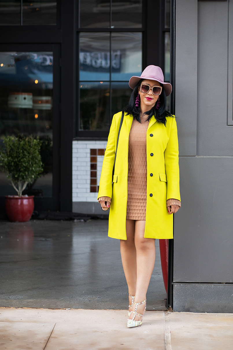 What's Haute, What I'm Wearing, Oversized Sunglasses for Women Square Thick Frame Bling Rhinestone Shades, Gap wool fedora, MSGM coat, H&M dress, Valentino Rockstud printed heels, Kate Spade crossbody bag, Outfit of the day, Neon trend, Neon and Neutrals