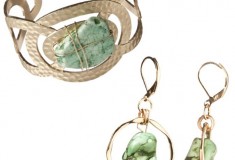 Target finds: Brown Stone Circle Cuff Bracelet and Circle Green Stone Drop Earrings