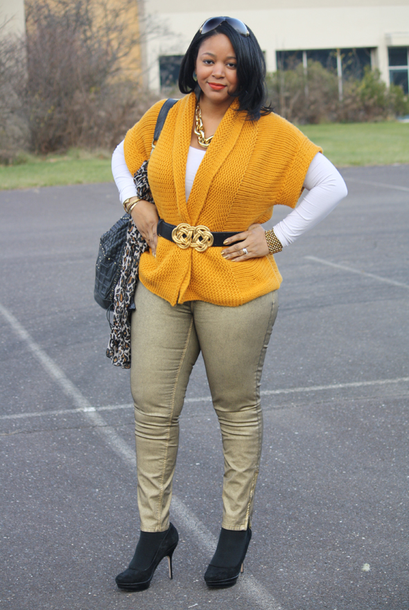 My style: Going for the gold (Yellow cardigan + Zara metallic jeans ...