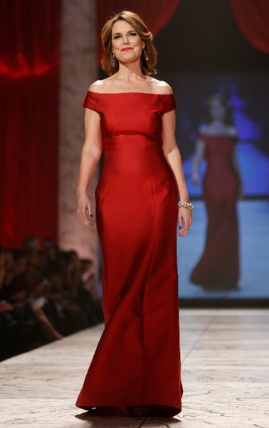 The Heart Truth - Savannah-Guthrie in Carolina Herrera